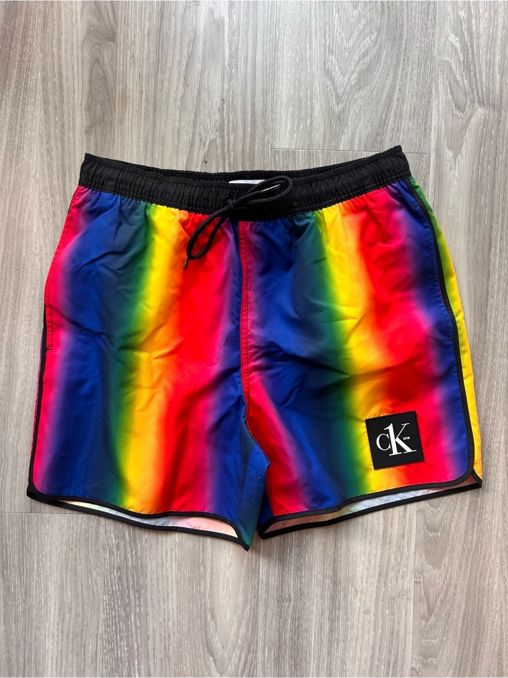 Calvin Klein | Festival Swim Shorts in Silver Cloud Aluminum Rainbow (Small) - Picture 4 of 9